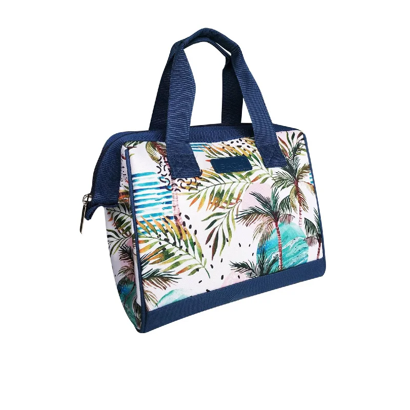 Lunch bags with a reflective exterior for increased visibilitySachi Style 34 Insulated Lunch Bag Whitsundays Lunch bags with a reflective exterior for increased visibilitySachi Style 34 Insulated Lunch Bag Whitsundays