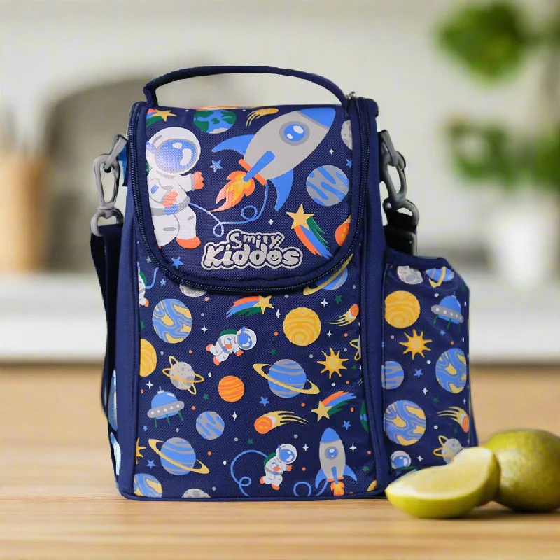 Waterproof and stain - resistant lunch bags for messy eatersSmily Kiddos Strap Lunch Bag V2 Space Theme Blue Waterproof and stain - resistant lunch bags for messy eatersSmily Kiddos Strap Lunch Bag V2 Space Theme Blue