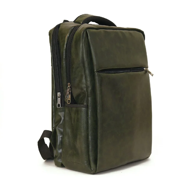 RFID-blocking laptop bag to protect sensitive dataLAPTOP BAG PACK GREEN