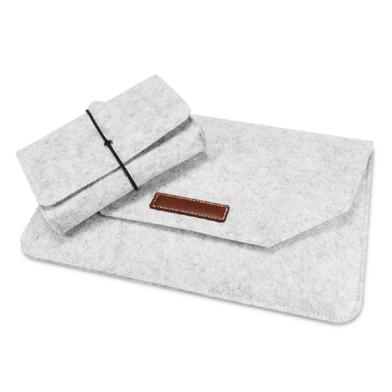 Waterproof laptop bag with a rain cover for outdoor enthusiastsMerino Wool Laptop Sleeve 15-inch Set Waterproof laptop bag with a rain cover for outdoor enthusiastsMerino Wool Laptop Sleeve 15-inch Set