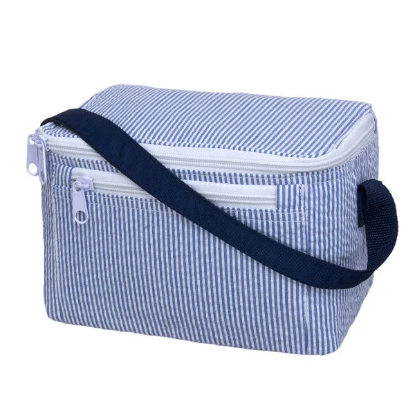 Lunch bags with a magnetic closure for quick and easy accessNavy Seersucker Bucket Lunchbox Lunch bags with a magnetic closure for quick and easy accessNavy Seersucker Bucket Lunchbox