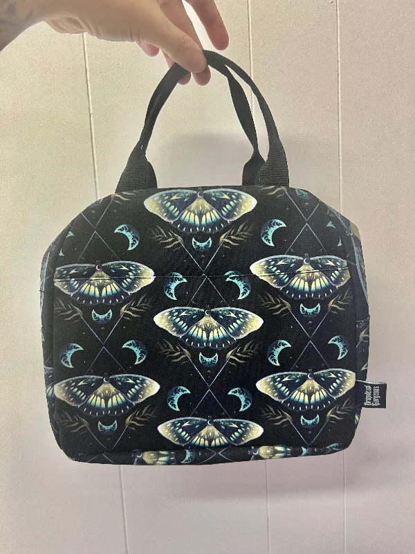 Waterproof and stain - resistant lunch bags for messy eatersLA BELLA LUNA - Insulated lunch bag Waterproof and stain - resistant lunch bags for messy eatersLA BELLA LUNA - Insulated lunch bag