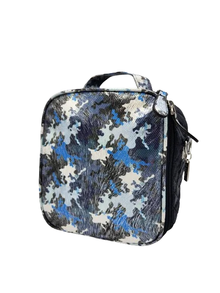 Embroidered lunch bags with floral patterns for a feminine touchCamo Navy Lunchbox