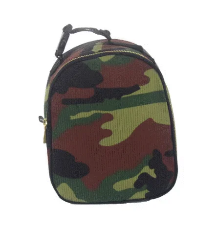Lunch bags with a removable and washable liner for easy cleaningWoodland Camo Lunchbox Lunch bags with a removable and washable liner for easy cleaningWoodland Camo Lunchbox