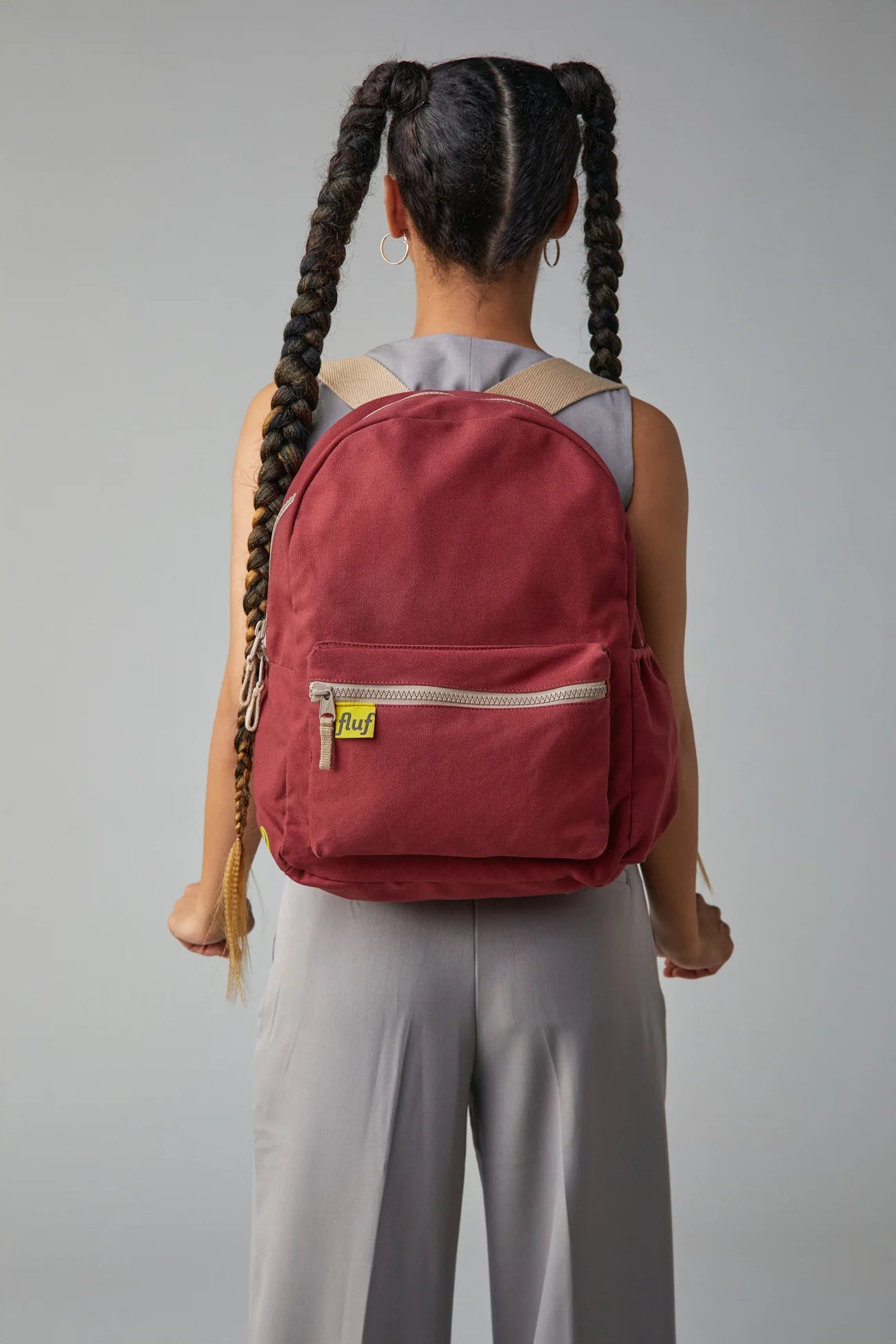 Embroidered lunch bags with floral patterns for a feminine touchBackpack - Machine Washable Cotton Embroidered lunch bags with floral patterns for a feminine touchBackpack - Machine Washable Cotton