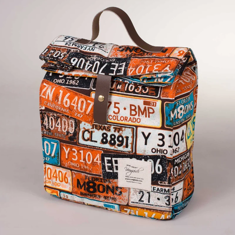 Lunch bags with a ventilation system to keep food freshKonnor