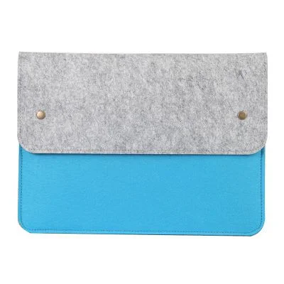 Laptop bag with a separate compartment for tablets and accessoriesThe Clutch Laptop Sleeve 15-inch Laptop bag with a separate compartment for tablets and accessoriesThe Clutch Laptop Sleeve 15-inch