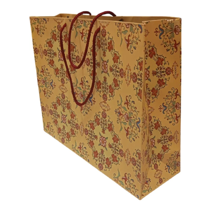 Vintage - style fabric shopping and gift bags with lace trim for a romantic touchGift Bag L (J) Vintage - style fabric shopping and gift bags with lace trim for a romantic touchGift Bag L (J)