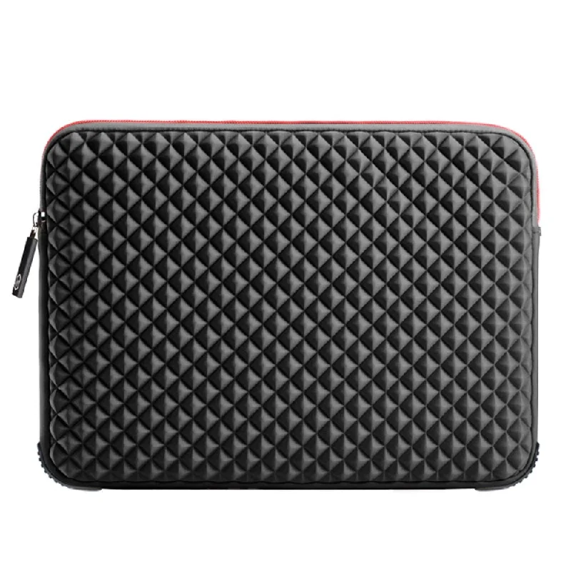 Lightweight nylon laptop bag with a 17-inch padded sleeve for daily commutersBlack Plaid Laptop Case17-inch Lightweight nylon laptop bag with a 17-inch padded sleeve for daily commutersBlack Plaid Laptop Case17-inch