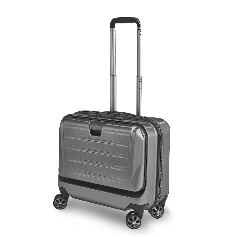 Leather luggage handles for a comfortable and stylish gripBusiness Case