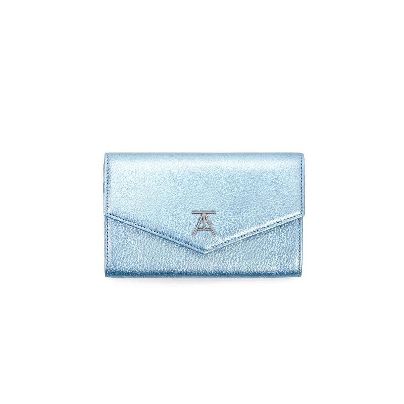 Waterproof canvas travel bag suitable for beach and outdoor vacationsMONOGRAM LOGO WALLET Waterproof canvas travel bag suitable for beach and outdoor vacationsMONOGRAM LOGO WALLET