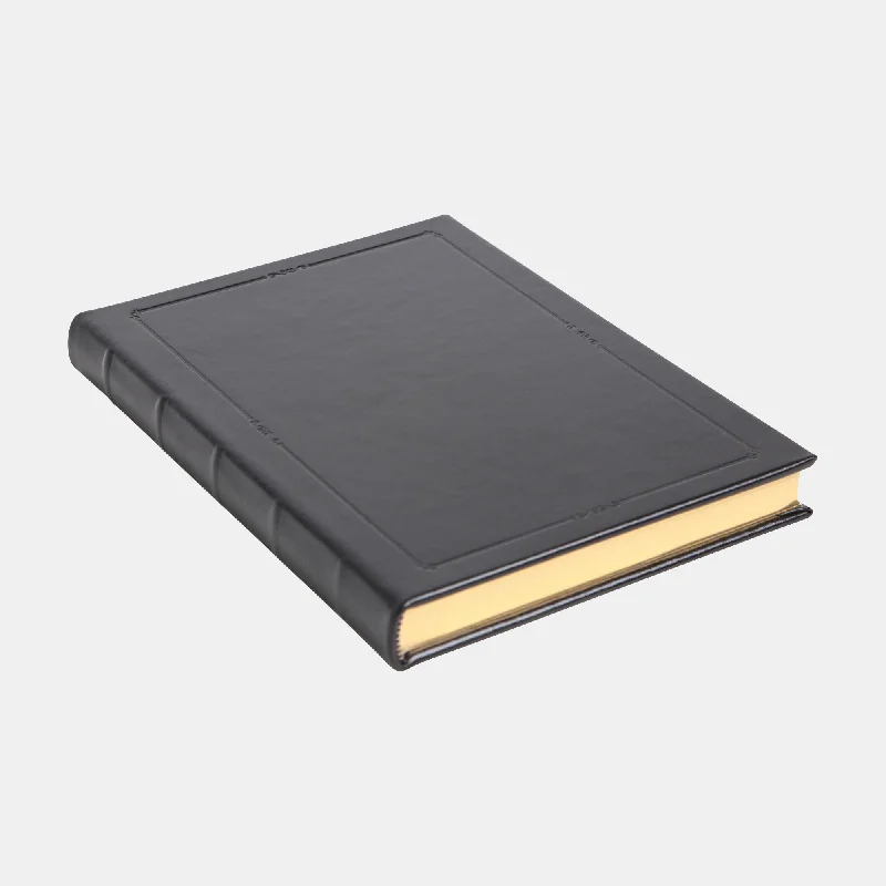 Garment - protected travel bag with hanging system for suits and dressesLEATHER MANUSCRIPT BOOK Garment - protected travel bag with hanging system for suits and dressesLEATHER MANUSCRIPT BOOK