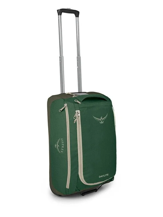 Portable shoe bags to keep footwear separate in suitcasesOsprey Daylite Carry-On Wheeled Duffel 40 L (Convertible) Portable shoe bags to keep footwear separate in suitcasesOsprey Daylite Carry-On Wheeled Duffel 40 L (Convertible)