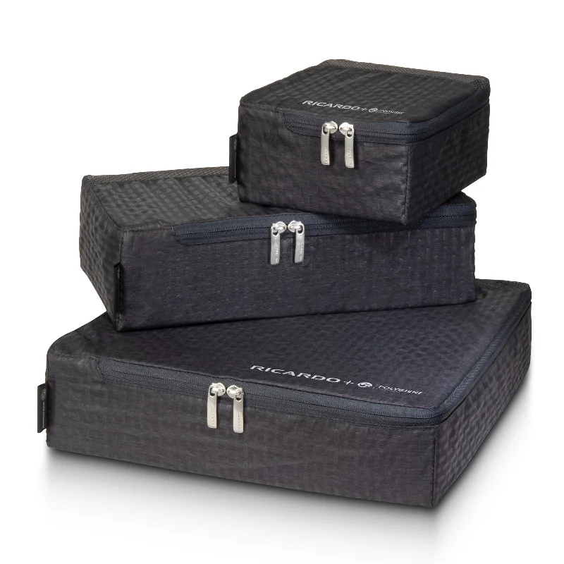 Expandable packing cubes sets in various sizes for organized suitcase packingPacking Cubes - Set of Three Expandable packing cubes sets in various sizes for organized suitcase packingPacking Cubes - Set of Three