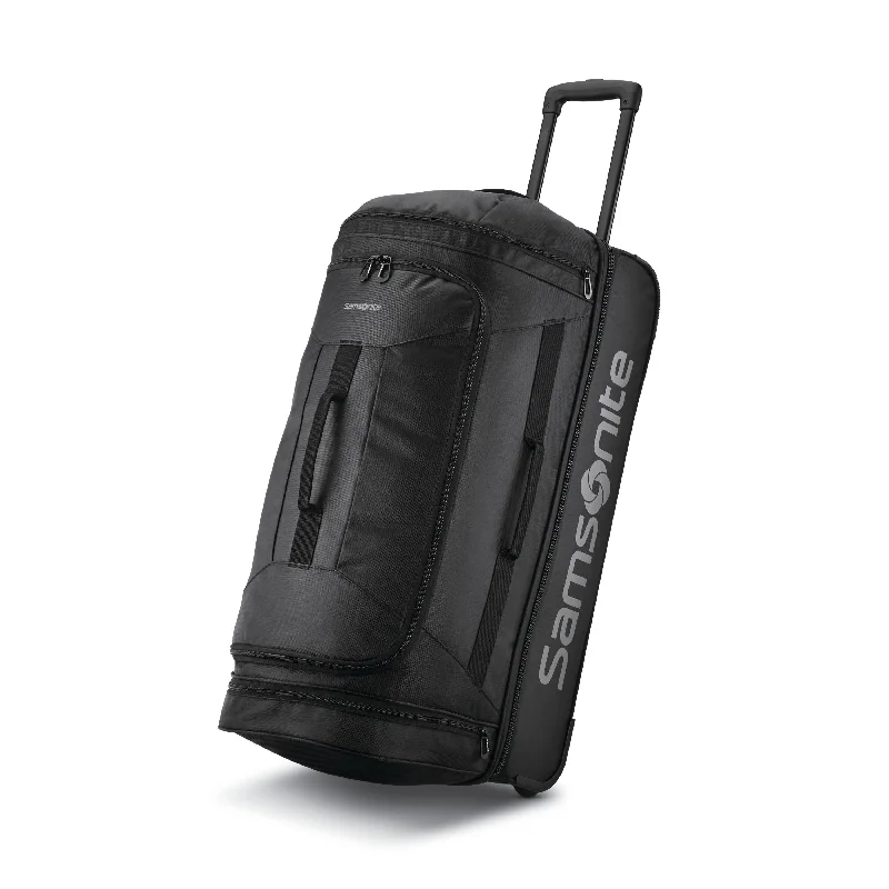 Charging station travel adapters with multiple USB ports for powering devices on the goSamsonite Andante 2 Wheeled Duffle 32 Charging station travel adapters with multiple USB ports for powering devices on the goSamsonite Andante 2 Wheeled Duffle 32