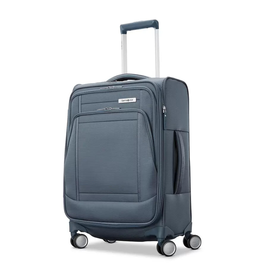 Smart travel bag with integrated GPS tracker for lost item recoverySamsonite UpLift Softside Carry-On Spinner Smart travel bag with integrated GPS tracker for lost item recoverySamsonite UpLift Softside Carry-On Spinner