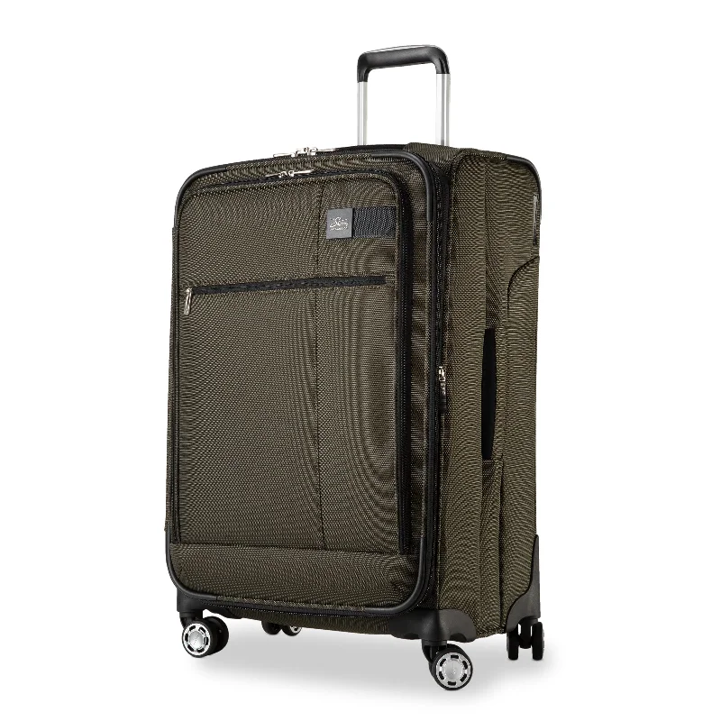 Hanging toiletry bags with multiple compartments for bathroom essentialsSigma 7.0 Softside Medium Check-In Expandable Spinner Hanging toiletry bags with multiple compartments for bathroom essentialsSigma 7.0 Softside Medium Check-In Expandable Spinner