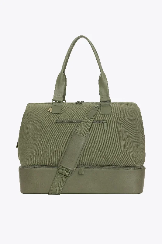 Expandable hard - shell polycarbonate travel bag for long - term international tripsThe Weekender in Olive Expandable hard - shell polycarbonate travel bag for long - term international tripsThe Weekender in Olive