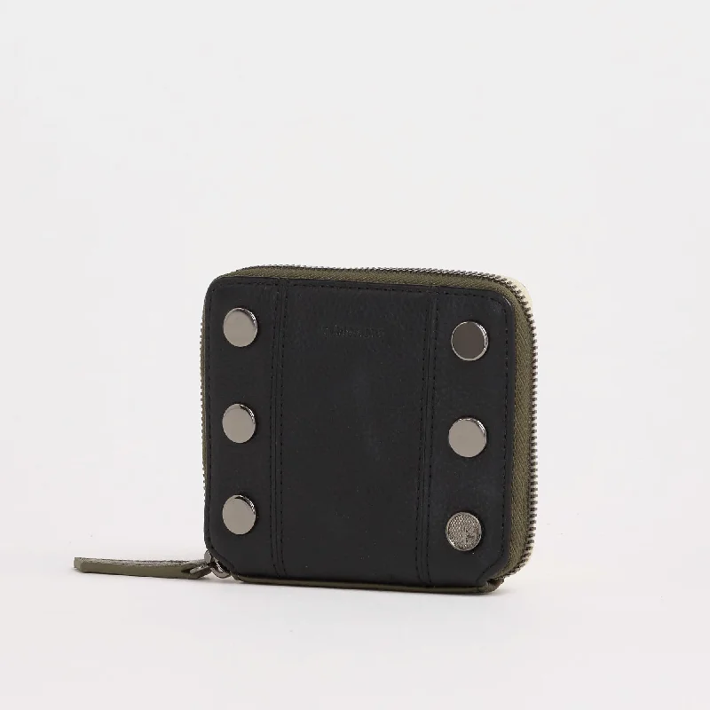 How to clean and maintain metal money clips5 North | Cargo Black/Gunmetal