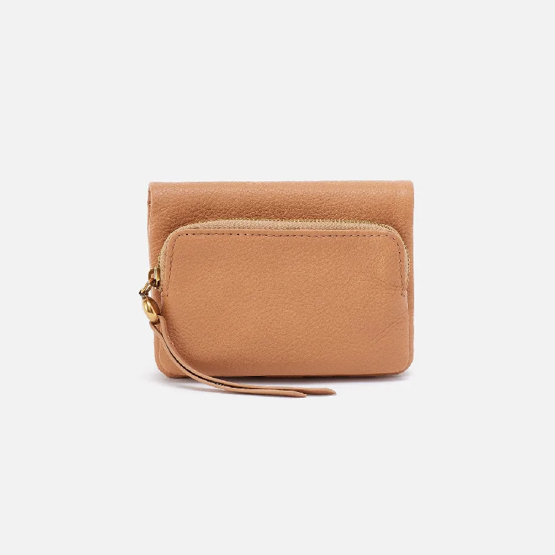 Vintage-style money clips for collectorsFern Bifold Wallet In Pebbled Leather - Sandstorm Vintage-style money clips for collectorsFern Bifold Wallet In Pebbled Leather - Sandstorm