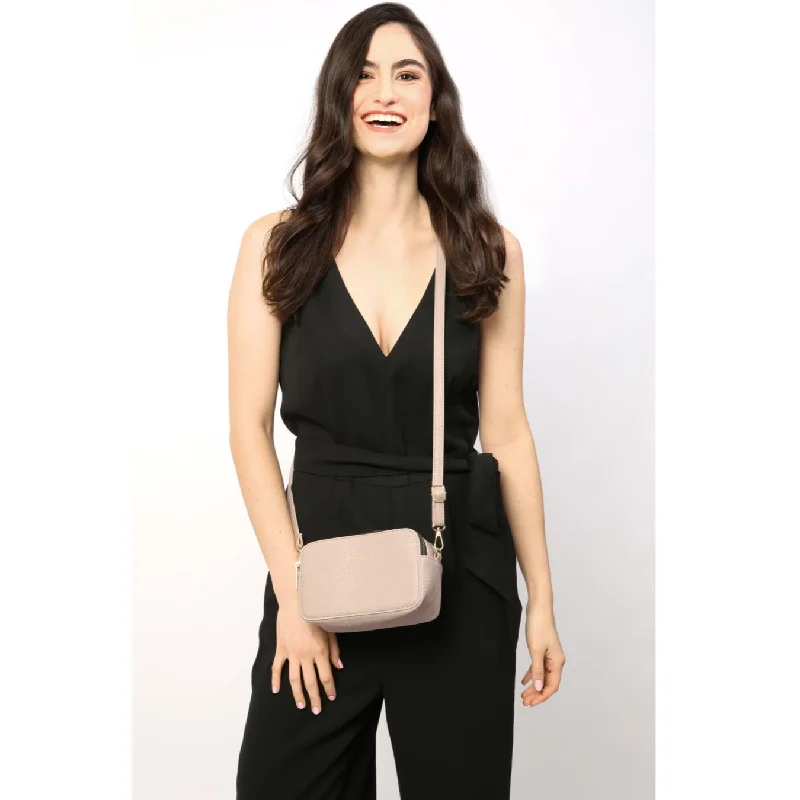 Eco-friendly money clips made from sustainable materialsKedzie Modernist Vegan Leather Crossbody Eco-friendly money clips made from sustainable materialsKedzie Modernist Vegan Leather Crossbody