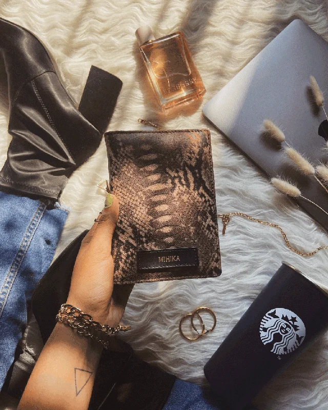 Camouflage-Patterned Passport Covers & Wallets for Hunters and MilitariesPersonalised Beige Reptile Print Passport Cover Camouflage-Patterned Passport Covers & Wallets for Hunters and MilitariesPersonalised Beige Reptile Print Passport Cover