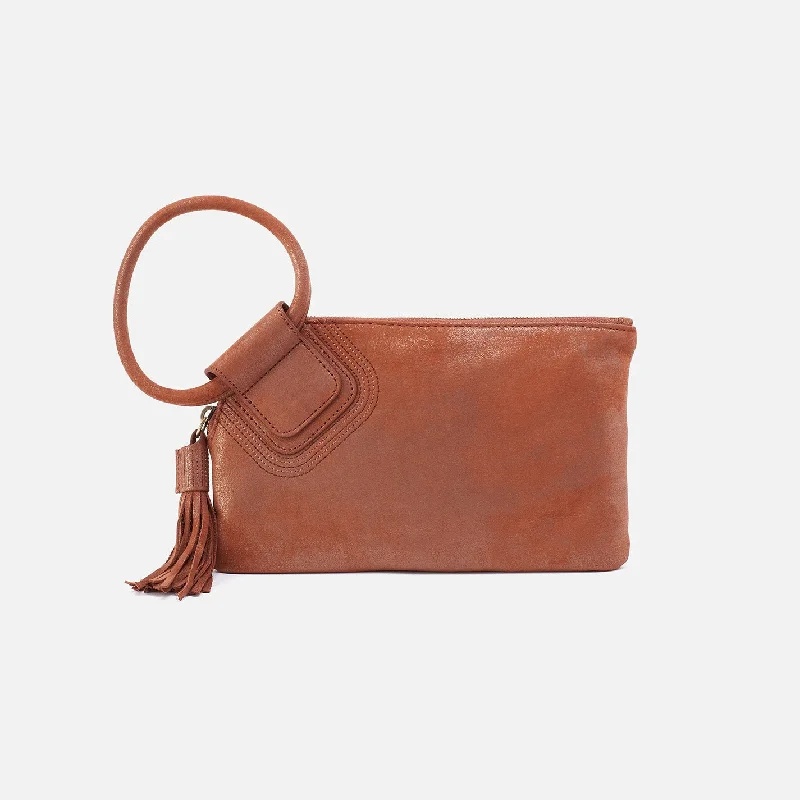Best money clips for cash and cardsSable Wristlet In Metallic Leather - Patina
