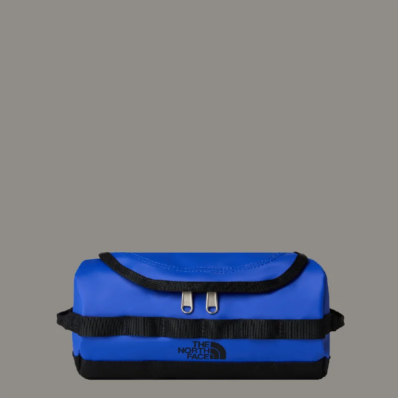 Garment - protected travel bag with hanging system for suits and dressesBASE CAMP TRAVEL WASHBAG - SMALL Garment - protected travel bag with hanging system for suits and dressesBASE CAMP TRAVEL WASHBAG - SMALL