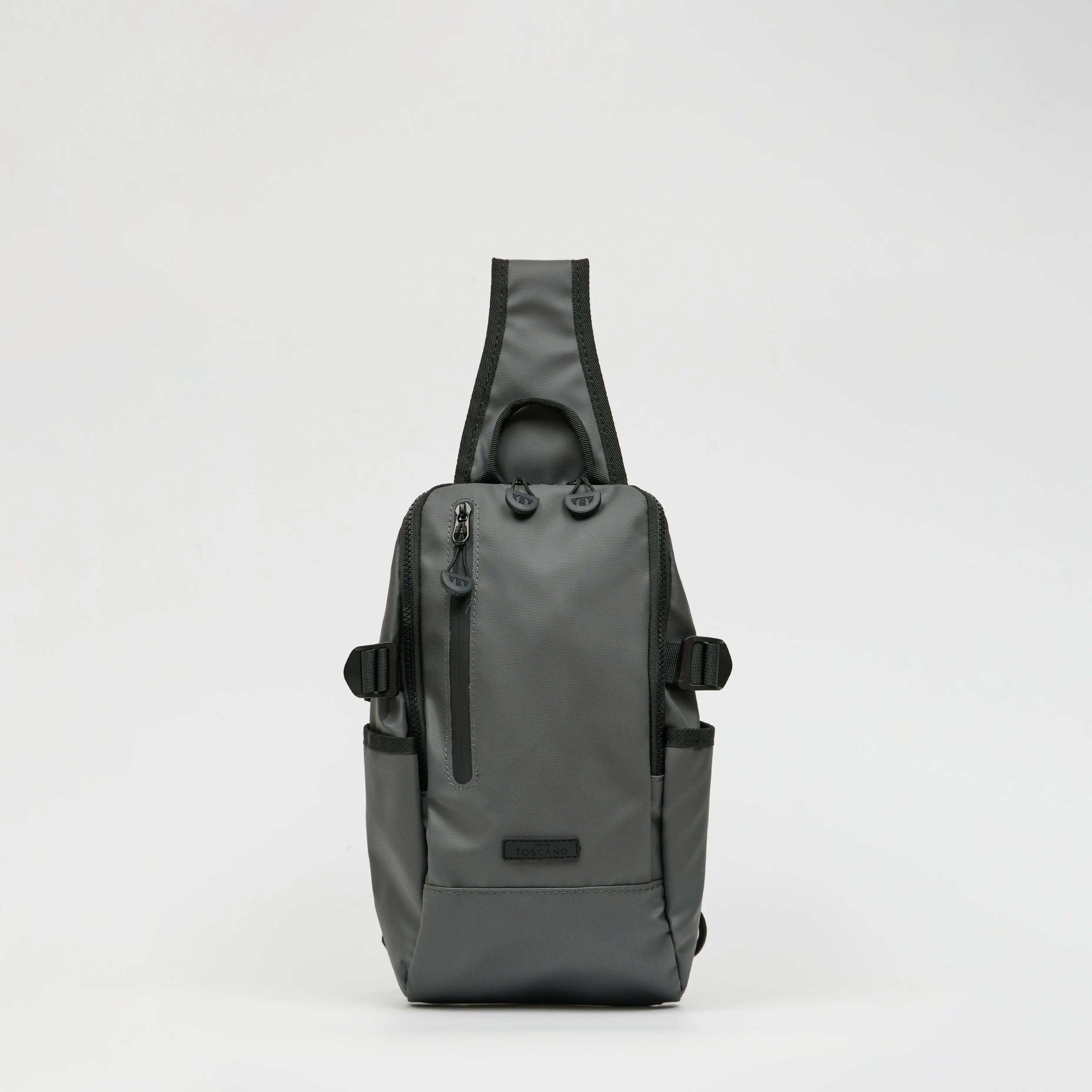 Men's crossbody bag with adjustable straps for a customized fitCarlos Casual Chest Bag - TGEB1824NN3BK2 Men's crossbody bag with adjustable straps for a customized fitCarlos Casual Chest Bag - TGEB1824NN3BK2