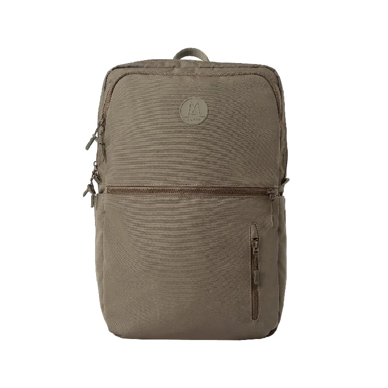 Men's minimalist leather backpack with simple design for casual outingsCecil Trackies Fast-degrading Backpack Men's minimalist leather backpack with simple design for casual outingsCecil Trackies Fast-degrading Backpack