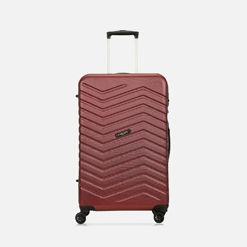 Travel bag with a detachable toiletry pouch for convenienceMinerva