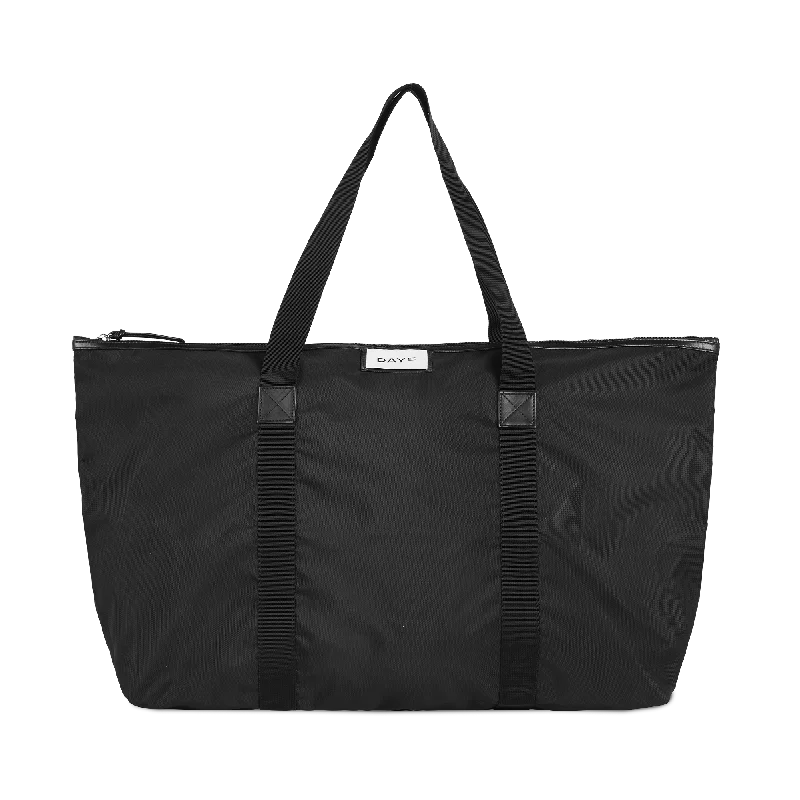 Anti - theft travel bag with RFID - blocking pockets for personal safetyExtra-Large Nylon Shopper Bag