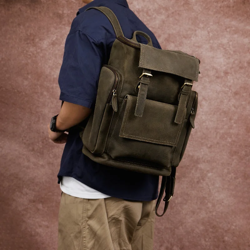 Men's leather backpack with vintage-style brass hardware for business useLarge Capacity Vintage Crazy Horse Leather Backpack Men's leather backpack with vintage-style brass hardware for business useLarge Capacity Vintage Crazy Horse Leather Backpack