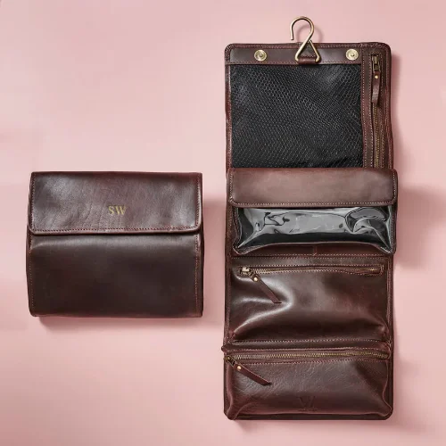 Soft - sided travel bag with reinforced corners for durabilityLeather Hanging Wash Bag Soft - sided travel bag with reinforced corners for durabilityLeather Hanging Wash Bag