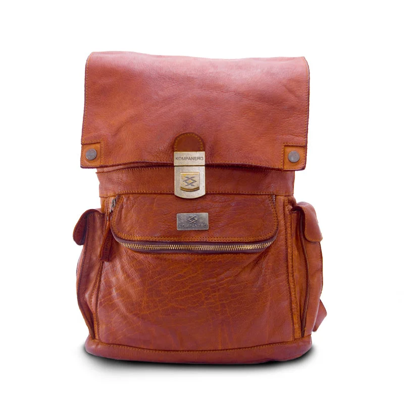 Men's compact backpack with padded shoulder straps for short errandsLuka - The Backpack Men's compact backpack with padded shoulder straps for short errandsLuka - The Backpack