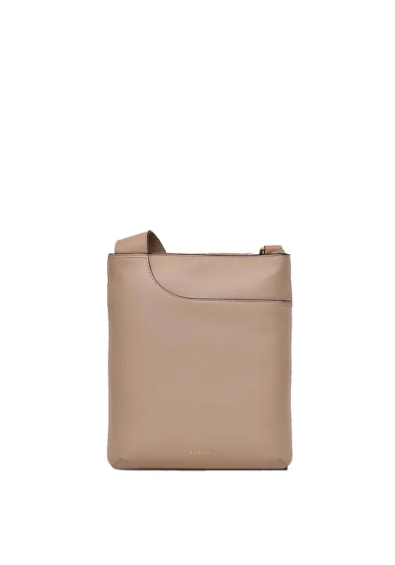 Compact men's crossbody bag for everyday carryRadley Pockets Icon Crossbody Bag, Beige Compact men's crossbody bag for everyday carryRadley Pockets Icon Crossbody Bag, Beige