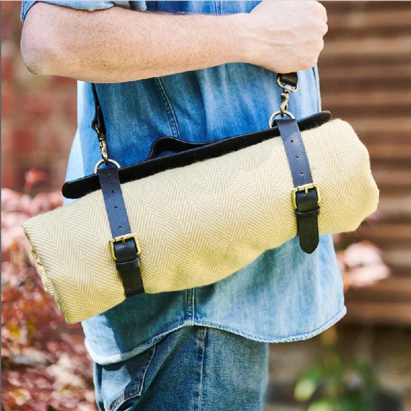 Anti - theft travel bag with RFID - blocking pockets for personal safetyPersonalised Leather Picnic Blanket Carrier