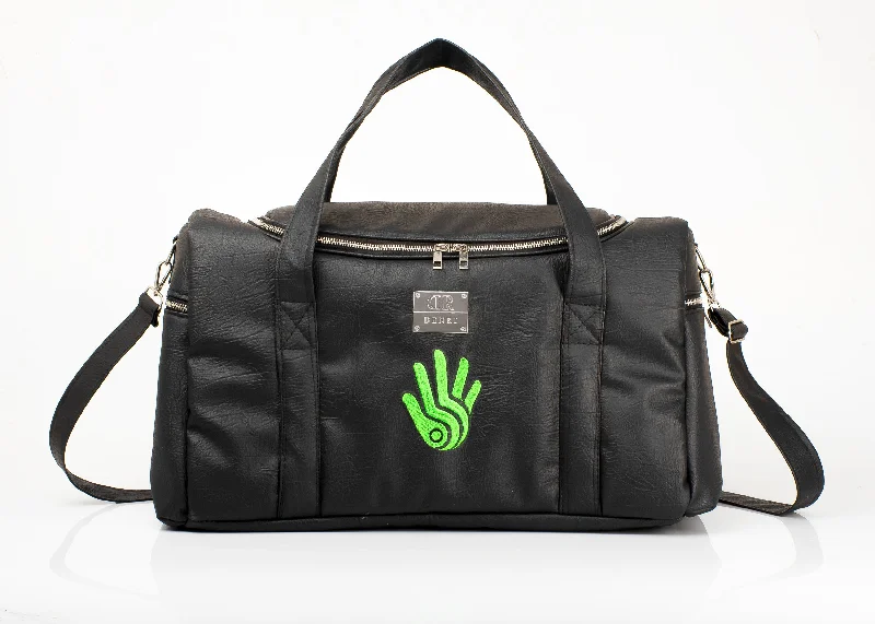 Travel bag with a retractable garment rack for easy unpackingMradi Travel bag