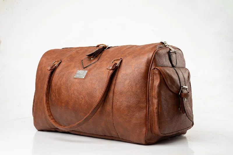 Travel bag with a detachable toiletry pouch for convenienceTravolta Bag