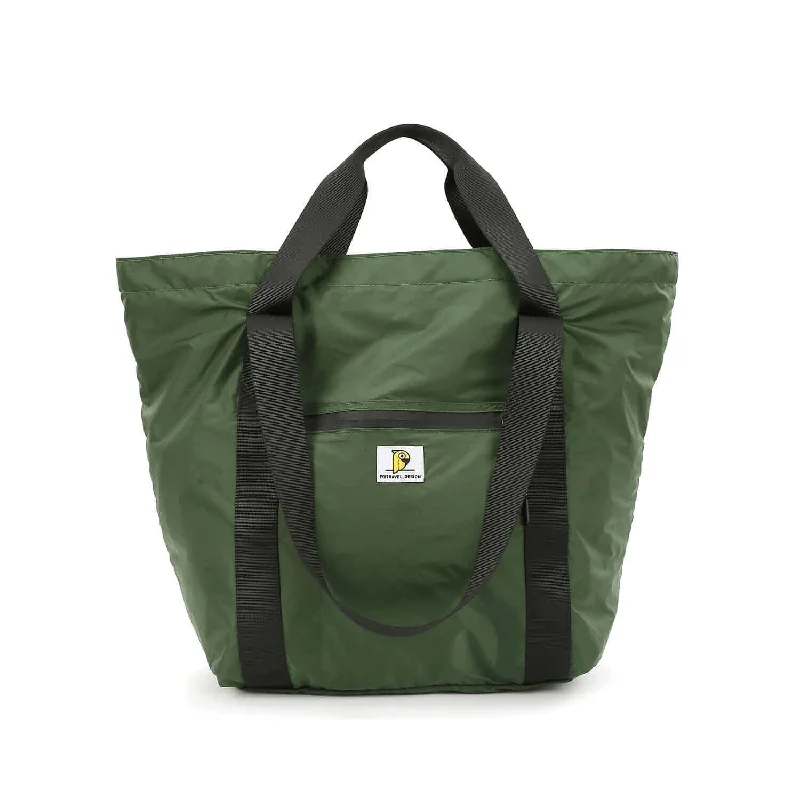 Travel bag with a retractable garment rack for easy unpackingUnisex Foldable Waterproof Nylon Tote Bag